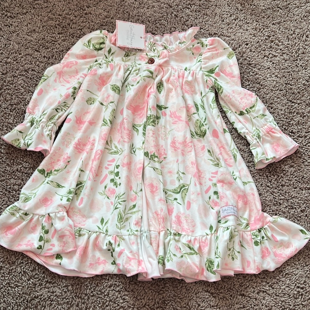 Sweet Honey 12 months robe NWT